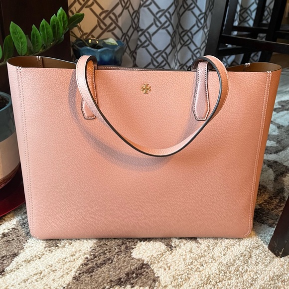 ❌SOLD❌NWT Tory Burch Large Tote with pouch - Picture 2 of 7